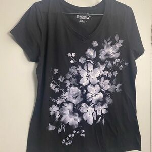 Women’s T-shirt
